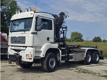 Kamion s kukastom dizalicom MAN TGA 26.440
