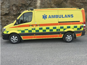 Vozilo hitne pomoći MERCEDES-BENZ Sprinter 319 - AMBULANCE: slika Vozilo hitne pomoći MERCEDES-BENZ Sprinter 319 - AMBULANCE