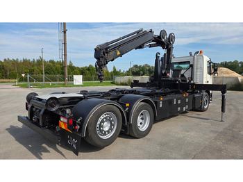 Zakup Volvo FM330 6X2*4 Volvo FM330 6X2*4: slika Zakup Volvo FM330 6X2*4 Volvo FM330 6X2*4