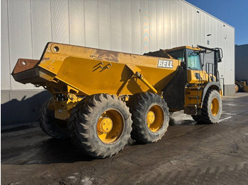 Zglobni istovarivač Bell B 20 E: slika Zglobni istovarivač Bell B 20 E Zglobni istovarivač Bell B 20 E: slika Zglobni istovarivač Bell B 20 E