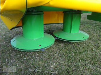 Novi Kosilica Vemac KM135 135cm Trommelmähwerk Kreiselmähwerk Mähwerk Mäher NEU: slika Novi Kosilica Vemac KM135 135cm Trommelmähwerk Kreiselmähwerk Mähwerk Mäher NEU