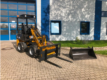 Zglobni utovarivač Radlader / Hoflader BK906 *INKL.19% MWST*PERKINS*BERGER KRAUS*GABELPAKET*CE*EURO: slika Zglobni utovarivač Radlader / Hoflader BK906 *INKL.19% MWST*PERKINS*BERGER KRAUS*GABELPAKET*CE*EURO