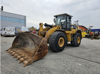 Utovarivač na kotačima CATERPILLAR 966K