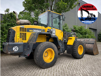 Utovarivač na kotačima KOMATSU WA200