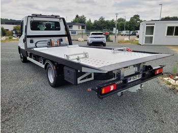 Novi Kamion za vuču Iveco Daily 35C18: slika Novi Kamion za vuču Iveco Daily 35C18