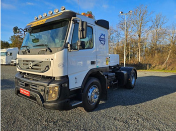 Tegljač VOLVO FMX