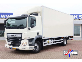 Kamion sandučar DAF CF 290