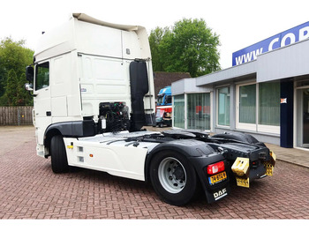 Tegljač DAF XF 480 SSC 2x Tank Standard Trekker: slika Tegljač DAF XF 480 SSC 2x Tank Standard Trekker