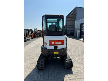 Mini bager Bobcat E 26 EM: slika Mini bager Bobcat E 26 EM