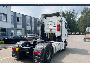 Tegljač MAN 18.460 XLX Cab Retarder (8624): slika Tegljač MAN 18.460 XLX Cab Retarder (8624) Tegljač MAN 18.460 XLX Cab Retarder (8624): slika Tegljač MAN 18.460 XLX Cab Retarder (8624)