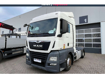 Tegljač MAN