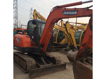 Bager gusjeničar DOOSAN DX60