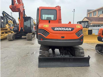 Bager gusjeničar Hot Sale Used Doosan DX75-9C Excavator Doosan 7.5 Ton Crawler Digger Original Equipment: slika Bager gusjeničar Hot Sale Used Doosan DX75-9C Excavator Doosan 7.5 Ton Crawler Digger Original Equipment Bager gusjeničar Hot Sale Used Doosan DX75-9C Excavator Doosan 7.5 Ton Crawler Digger Original Equipment: slika Bager gusjeničar Hot Sale Used Doosan DX75-9C Excavator Doosan 7.5 Ton Crawler Digger Original Equipment