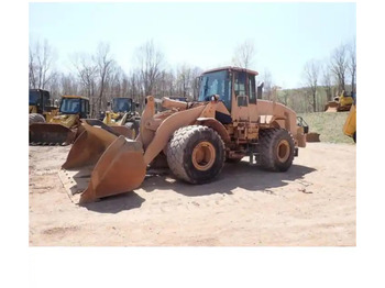 Utovarivač na kotačima CATERPILLAR 950G