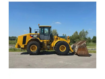 Utovarivač na kotačima CATERPILLAR 966C