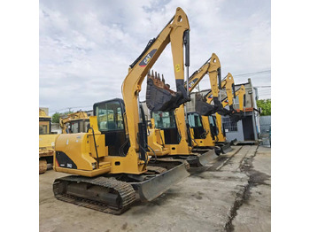 Bager gusjeničar CATERPILLAR 302.5