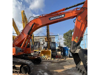 Bager gusjeničar DOOSAN DH60-7