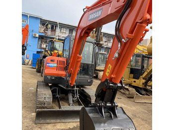 Bager gusjeničar DOOSAN DH60-7