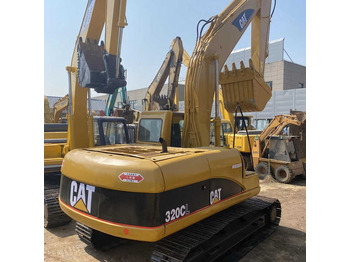 Bager gusjeničar CATERPILLAR 320GC