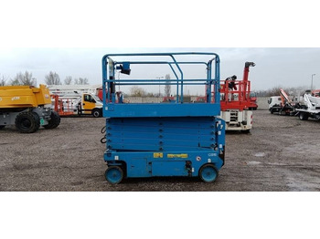 Škarasta podizna platforma Genie GS4047 - 13,7m - electric: slika Škarasta podizna platforma Genie GS4047 - 13,7m - electric