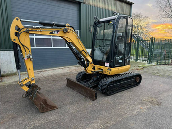 Mini bager CATERPILLAR 302.7DCR