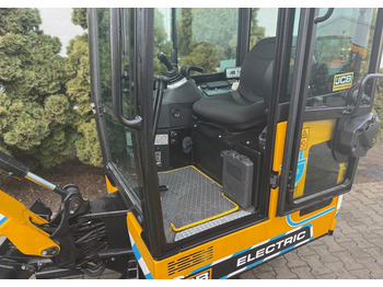 Novi Mini bager JCB 19C-1E: slika Novi Mini bager JCB 19C-1E