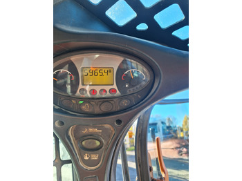 Mini utovarivač Bobcat S650: slika Mini utovarivač Bobcat S650