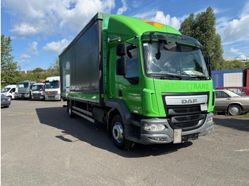 Kamion s ceradom DAF LF 290