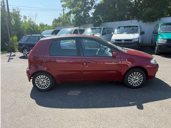 Limuzina Fiat Punto Aktueller HU Motorschaden: slika Limuzina Fiat Punto Aktueller HU Motorschaden