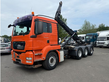 Kamion s kukastom dizalicom MAN TGS 35.440