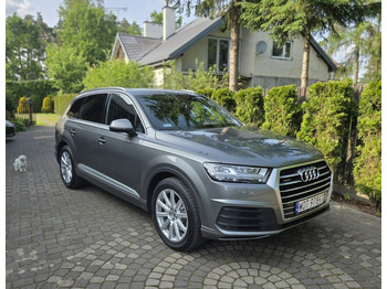 SUV Audi Q7: slika SUV Audi Q7
