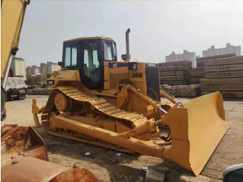Buldožer CATERPILLAR D6M