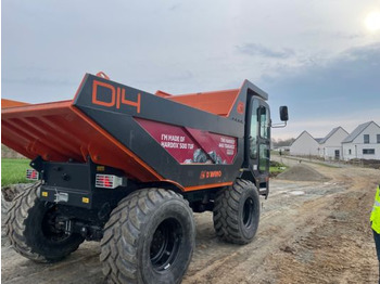 Mini istovarivač CASE