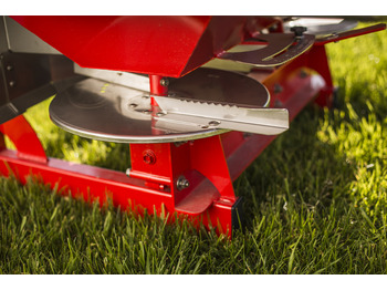 Novi Rasipač gnojiva WOPROL Düngerstreuer / Fertilizer spreader / Epandeur d'engrais / Rozsiewacz nawozów 600 kg: slika Novi Rasipač gnojiva WOPROL Düngerstreuer / Fertilizer spreader / Epandeur d'engrais / Rozsiewacz nawozów 600 kg Novi Rasipač gnojiva WOPROL Düngerstreuer / Fertilizer spreader / Epandeur d'engrais / Rozsiewacz nawozów 600 kg: slika Novi Rasipač gnojiva WOPROL Düngerstreuer / Fertilizer spreader / Epandeur d'engrais / Rozsiewacz nawozów 600 kg