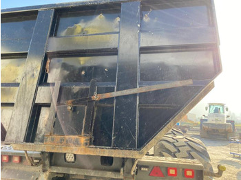 Nagibna prikolica za poljoprivredna gospodarstva/ Istovarivač RECORD R TP17 REMORQUE AGRICOLE: slika Nagibna prikolica za poljoprivredna gospodarstva/ Istovarivač RECORD R TP17 REMORQUE AGRICOLE