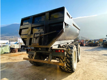 Nagibna prikolica za poljoprivredna gospodarstva/ Istovarivač RECORD R TP17 REMORQUE AGRICOLE: slika Nagibna prikolica za poljoprivredna gospodarstva/ Istovarivač RECORD R TP17 REMORQUE AGRICOLE