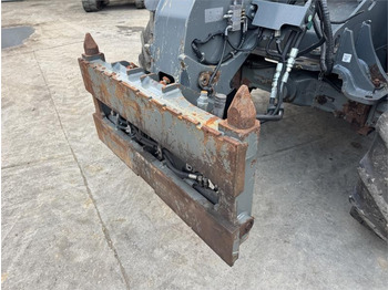 Teleskopski rukovatelj KRAMER