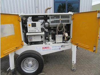 Stacionarna pumpa za beton 2013  PUTZMEISTER  BSA 1005 D - concrete pump: slika Stacionarna pumpa za beton 2013  PUTZMEISTER  BSA 1005 D - concrete pump