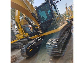 Bager gusjeničar CAT 320 D2: slika Bager gusjeničar CAT 320 D2