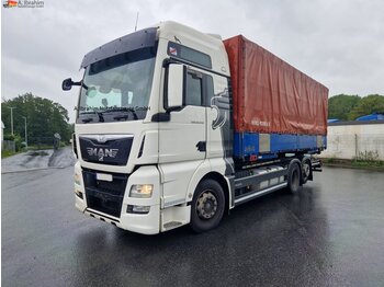 Kamion s ceradom MAN TGX 26.440