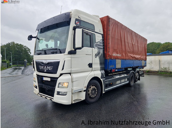 Kamion s ceradom MAN TGX 26.440