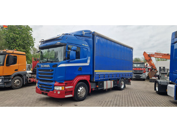 Kamion s ceradom SCANIA R 410