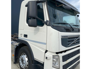 Kamion-šasija Volvo FM: slika Kamion-šasija Volvo FM