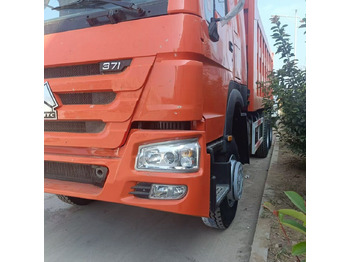 Zakup Howo 371 6*4 new tires Howo 371 6*4 new tires: slika Zakup Howo 371 6*4 new tires Howo 371 6*4 new tires