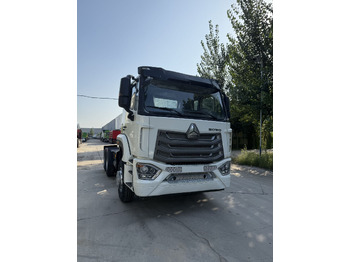 Novi Tegljač HOWO 6x4: slika Novi Tegljač HOWO 6x4 Novi Tegljač HOWO 6x4: slika Novi Tegljač HOWO 6x4
