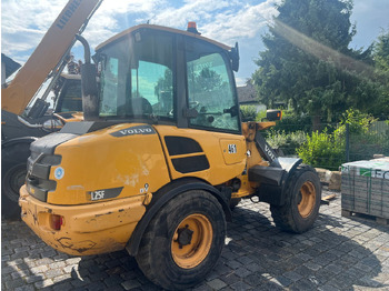 Utovarivač na kotačima VOLVO L25F