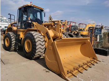 Utovarivač na kotačima CATERPILLAR 966H