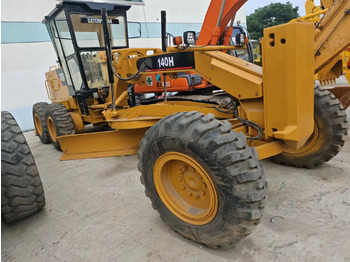 Grejder CATERPILLAR 140H