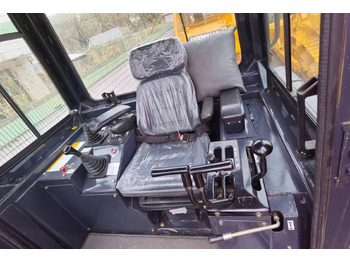 Buldožer SHANTUI SD22: slika Buldožer SHANTUI SD22