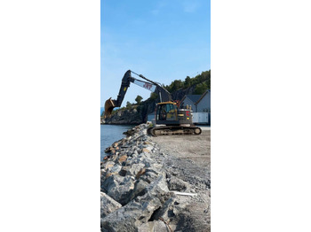 Bager gusjeničar VOLVO ECR235EL